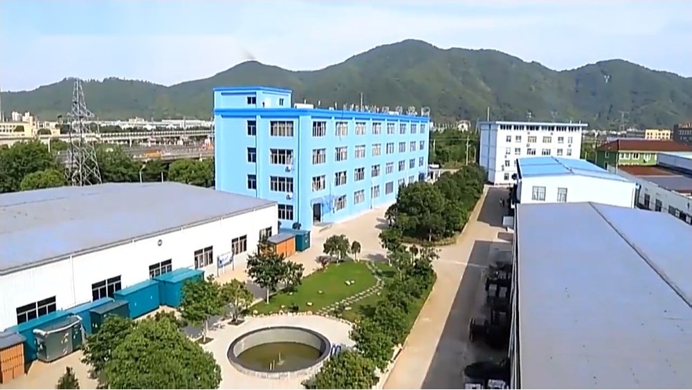 Fabrikgelände von Taizhou Bluechips Apparel in Linhai City